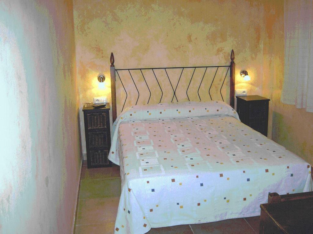 Hostal Valle Del Iregua Albelda De Iregua Habitación foto